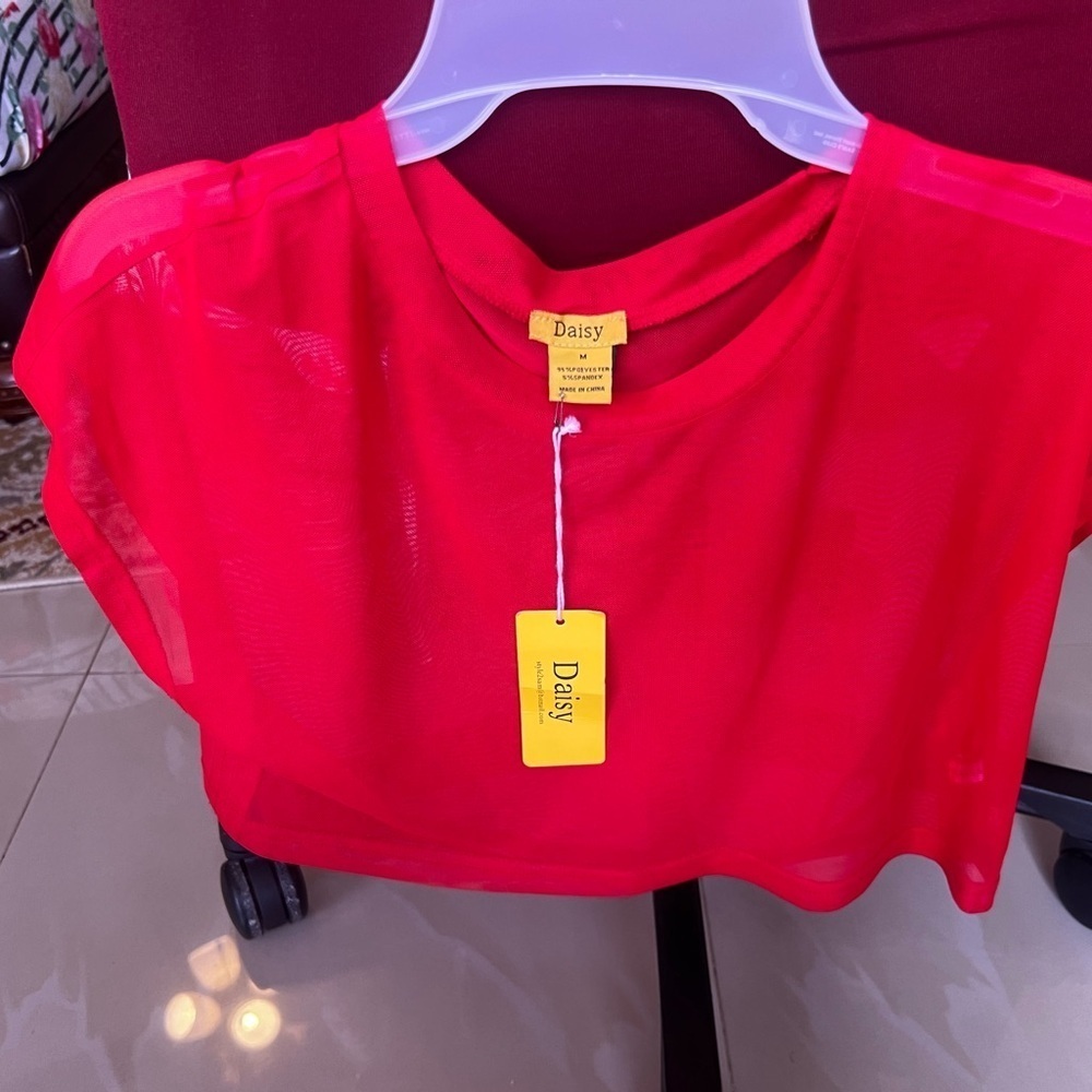 Daisy crop top mesh or net fabric crew neck red Mesh Net Crop Top size M